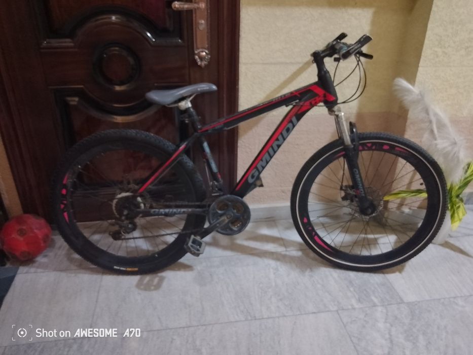 Velik 1 yil xaydalgan. 2024 yil olingan. Xolati yaxshi.  Srochna sotil