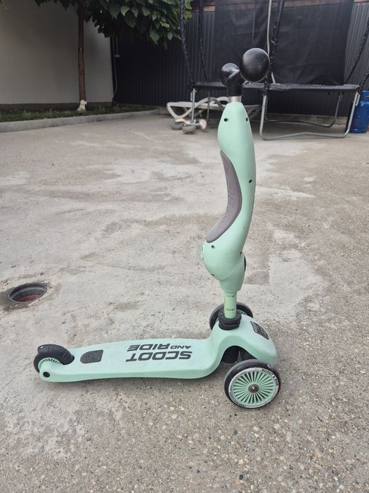 Trotineta Scoot and Ride