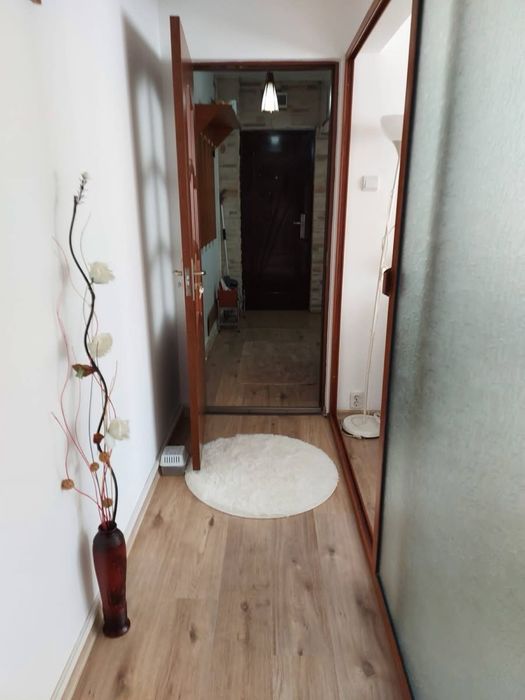 Inchiriez apartament Câmpina