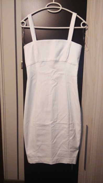 Рокля Guess by Marciano бяла