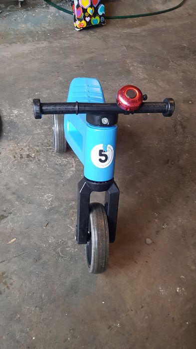 Bicicletă fără pedale pentru copii