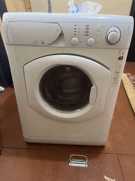 Стиральная машина рабочая продам/отдам