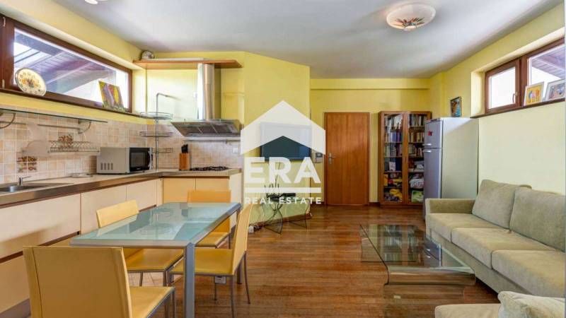 Продава се Къща в София, в.з. Киноцентъра - 642 кв.м за 2251 €/кв.м - Снимка #5