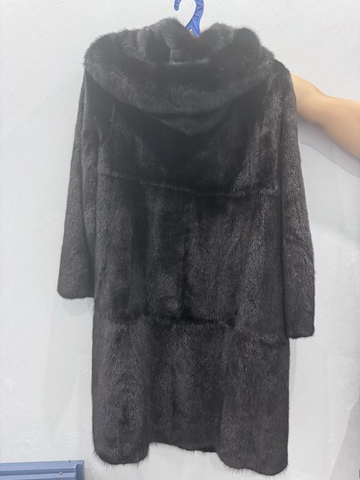 Норковая шуба черная