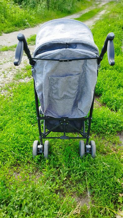 Продам детскую коляску