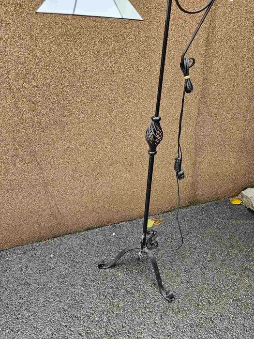 Конзолна витрина в стил Рустик