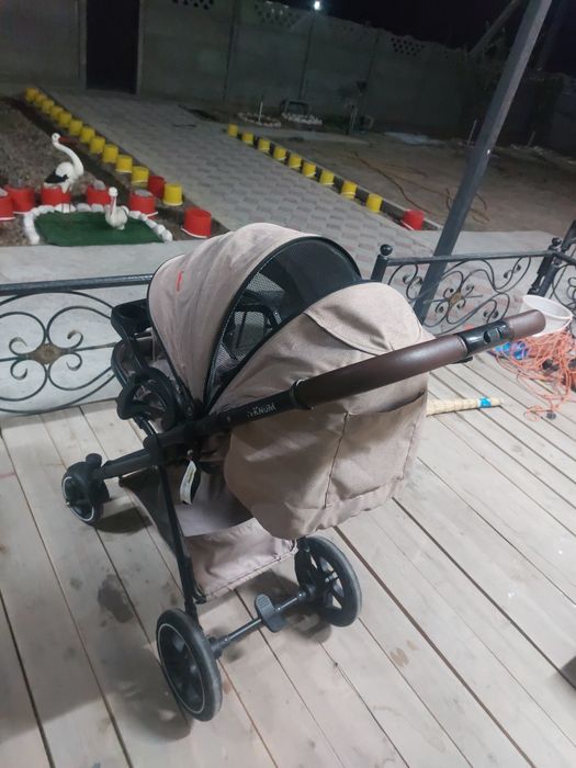 Коляска называется Teknum