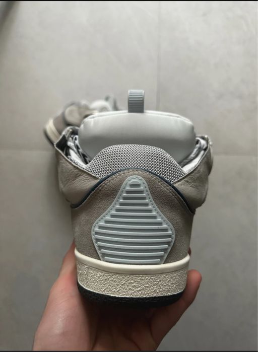 Lanvin Curb