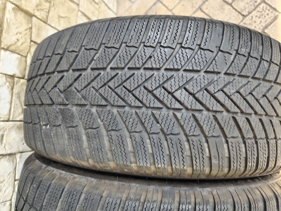 Зимни гуми Bridgestone 255/50R19  dot23 255/50/19