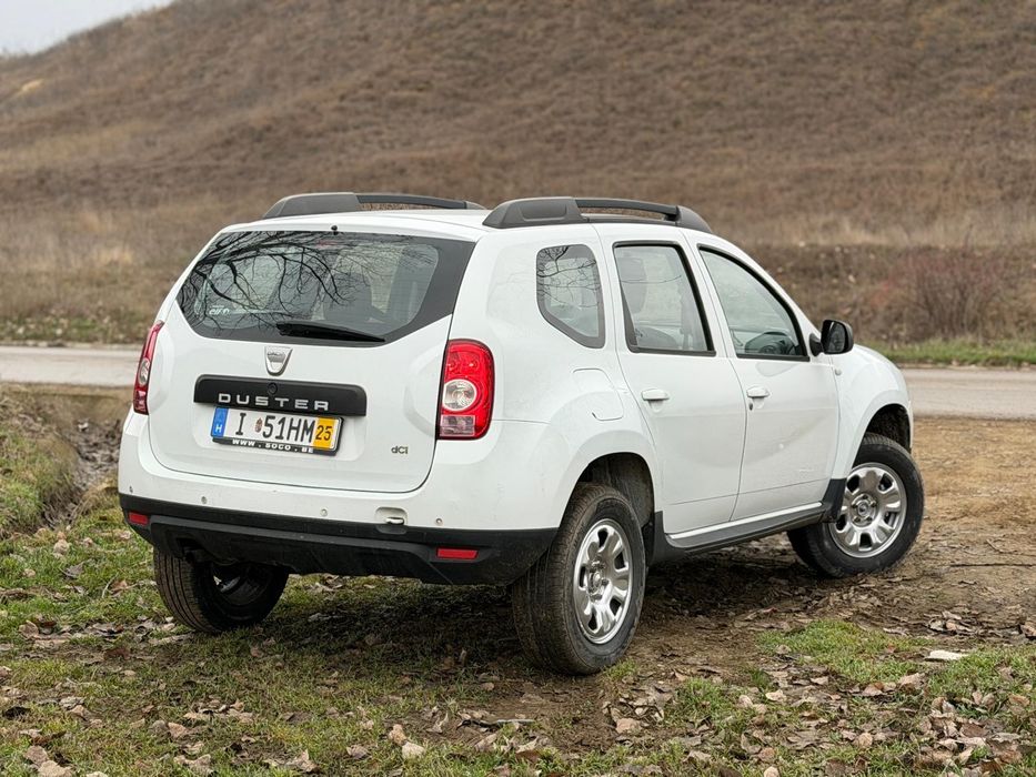 Vând Dacia Duster 1.5 dci