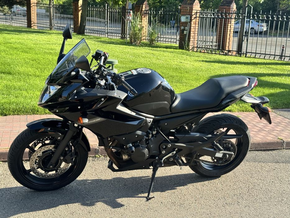 Motor Yamaha XJ6 Diversion