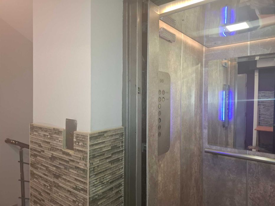 Продава се Четиристаен апартамент в София, Дружба 2 - 125 кв.м за 2709 €/кв.м - Снимка #22