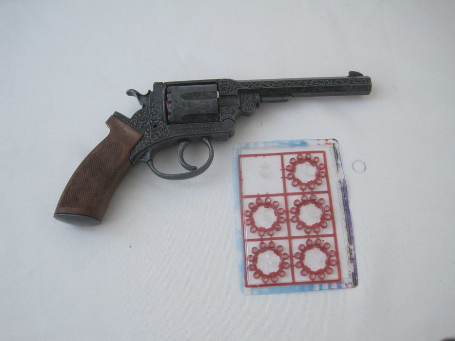 Robert Adams Ideal modell-капсен револвер играчка