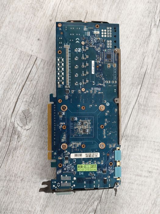Видео карта Gigabyte