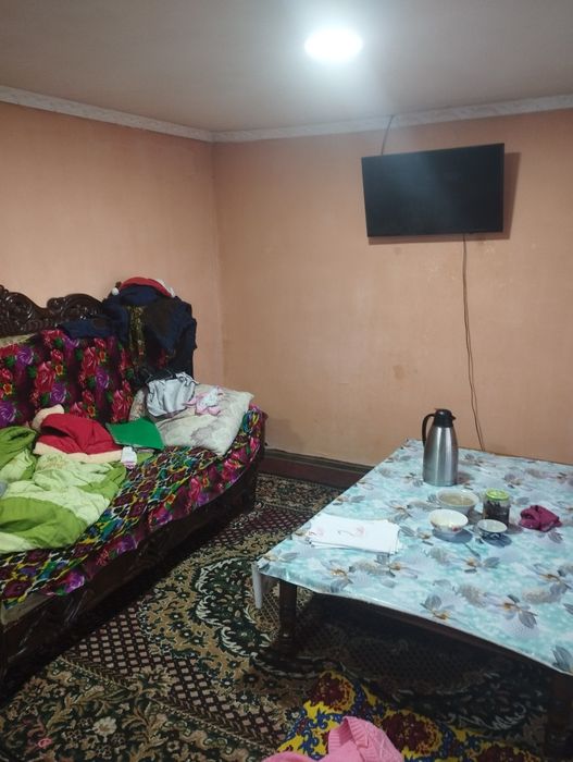 Уй сотилади еки келишсак алмашаман