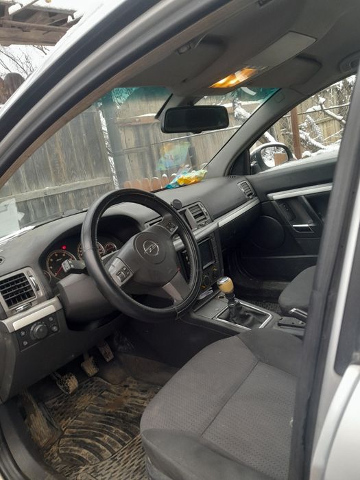 Vând Opel vectra station wagon