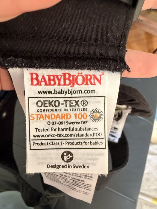 BabyBjörn Бебешка ергономична раница Mini, Cotton, Black
