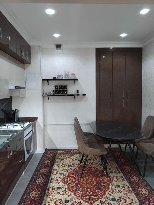 Метро Б.И.Й ул.Сайрам ориентир супермаркет Корзинка 2/3/9 новостройка