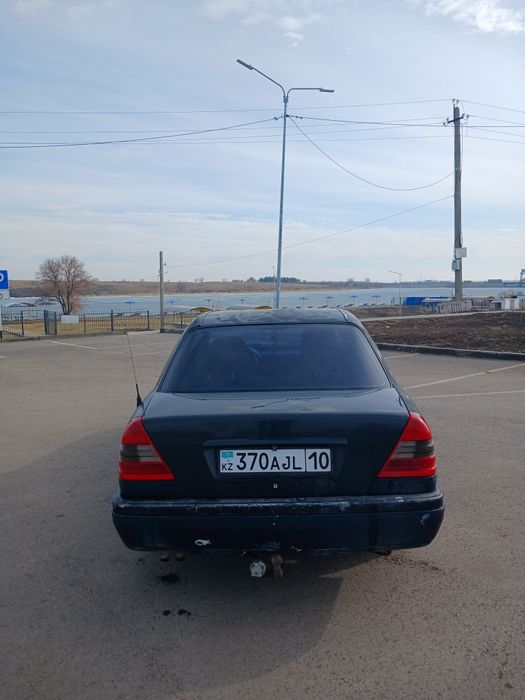 Продам срочно мерседес