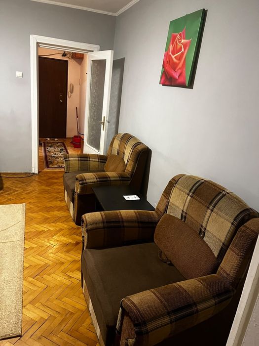 Apartament de închiriat