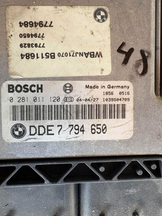 Компютър моторен еку ecu електронен блок двигател бмв е60 525д 177кс