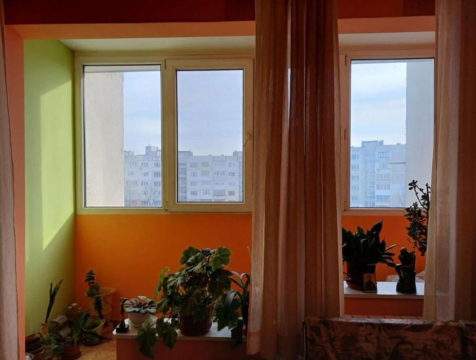 Дава се под наем Двустаен апартамент в София, Света Троица - 67 кв.м за 550 € - Снимка #1