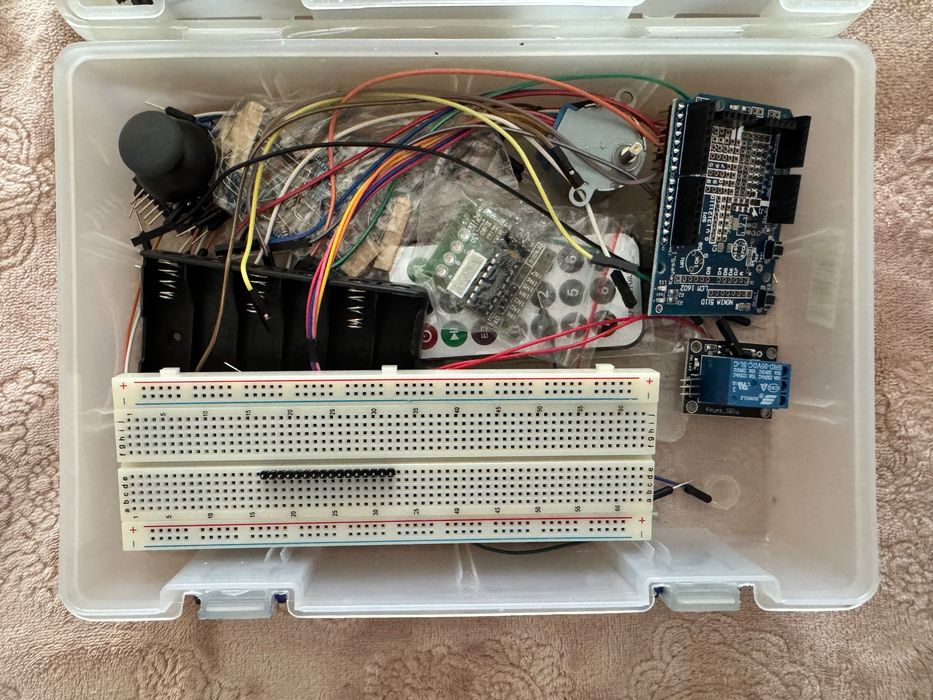 Arduino UNO Starter Kit