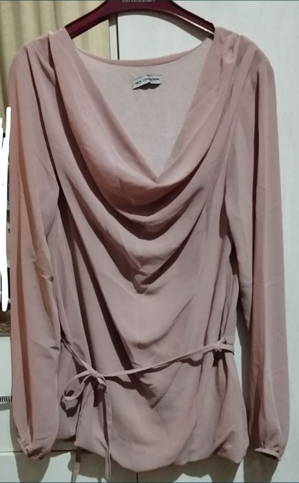 Продам кофточки новые