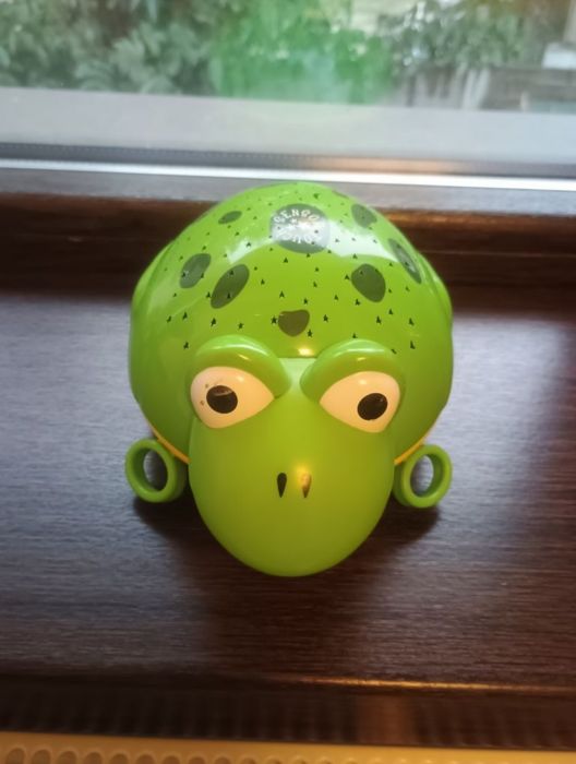 Lampa veghe cu luminițe și senzor tactil