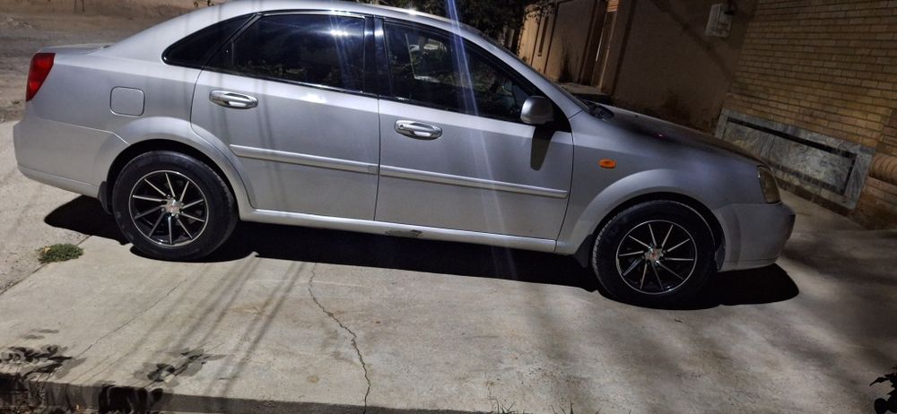 Laseti 1.6 aftamat  sastayani chotki narxi bo'lishi