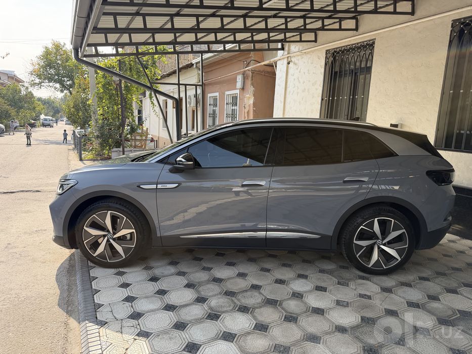 Проадется volkswagen ID4 cross pro