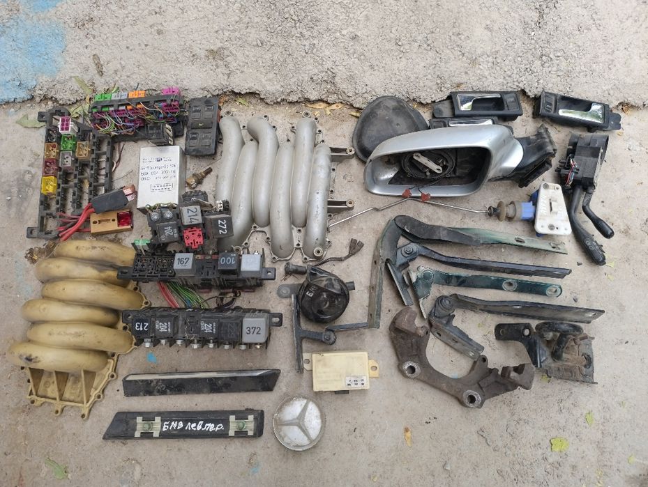 Запчасти на Ауди с4