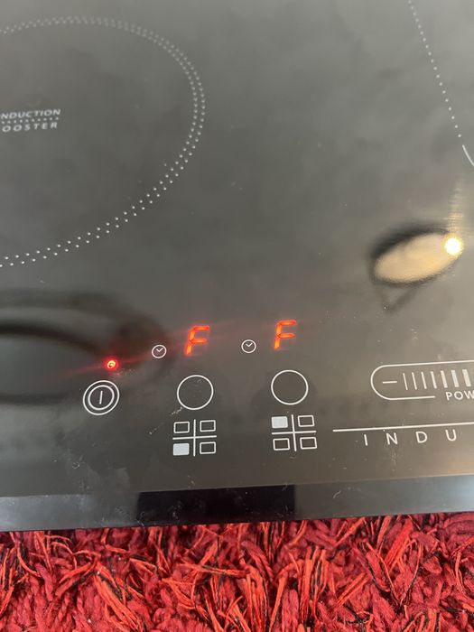 Plita electrica error f4