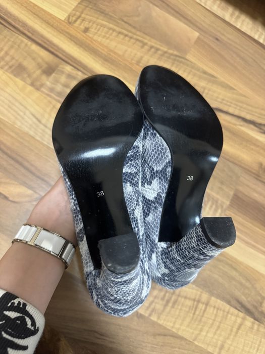 Pantofi cu toc,  imprimeu tip piele de șarpe, 38