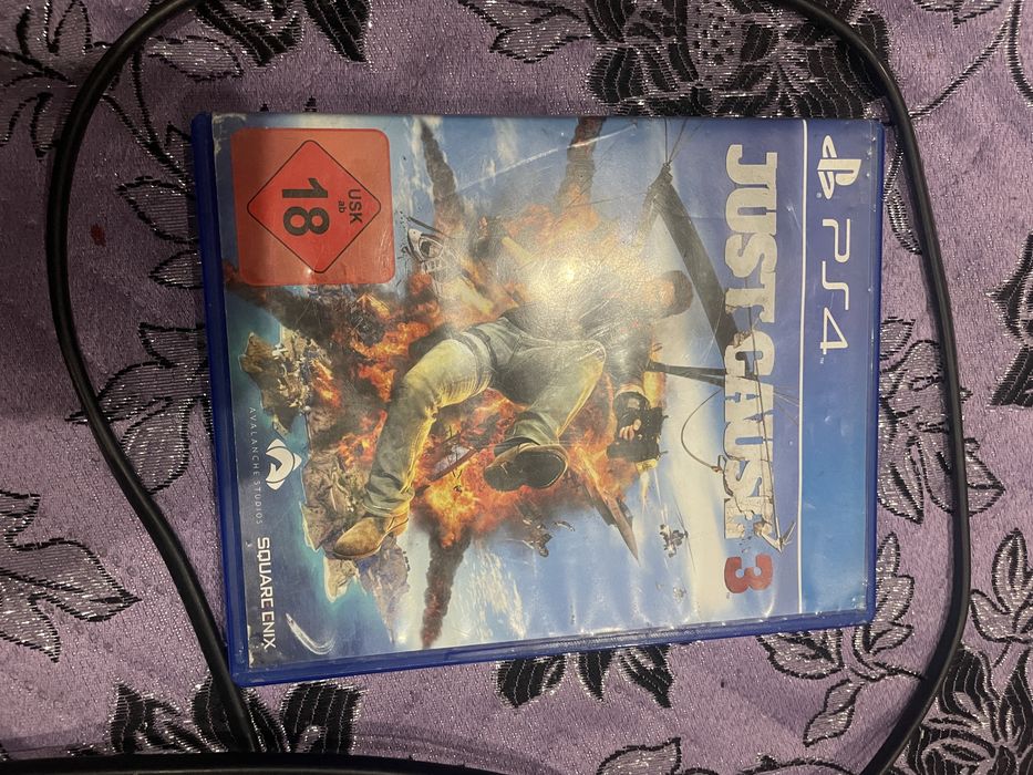 Ps 4 и още не са го спрели