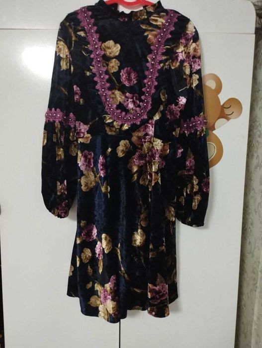 Kiyimla kelin kiyilgan