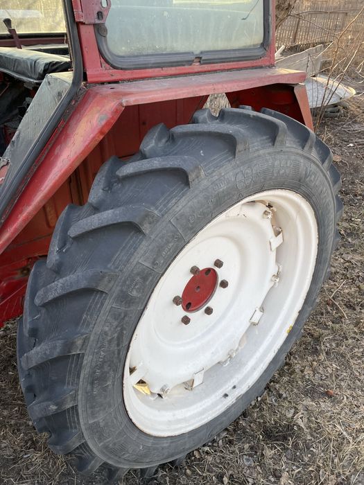 Трактор т 25 в идеальном состоянии