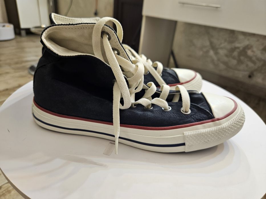 Teniși Converse damă (noi, mărimea 38)