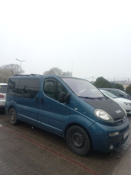 De vanzare . Opel Viavaro. model Westfalia. ( MULTIVAN)