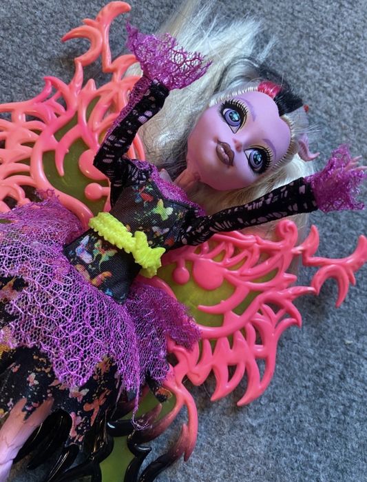 продам БОНИТУ Monster High