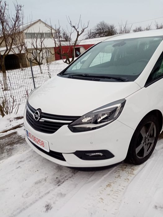 Opel zafira RAR FACUT,euro 6,7 locuri