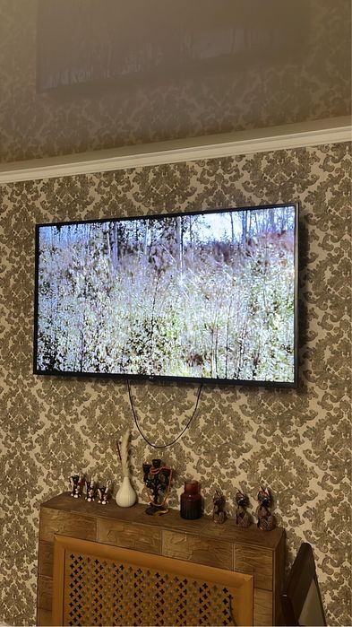 Продам отличный телевизо -230 тыс