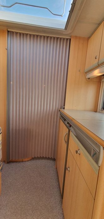 Rulotă înmatriculată cort și moover