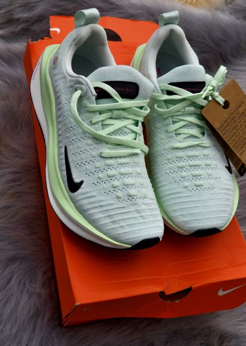 Nike уникални дамски сникърси нови 38.5 номер