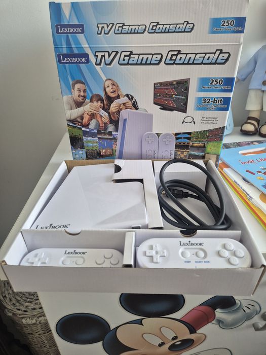 Consolă TV Lexibook