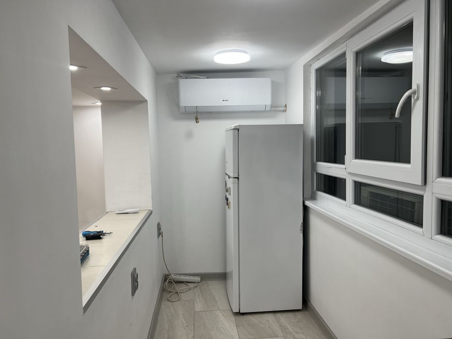 Дава се под наем Ателие в Шумен, 5-ти полк - 16000 кв.м за 163.2 € - Снимка #3