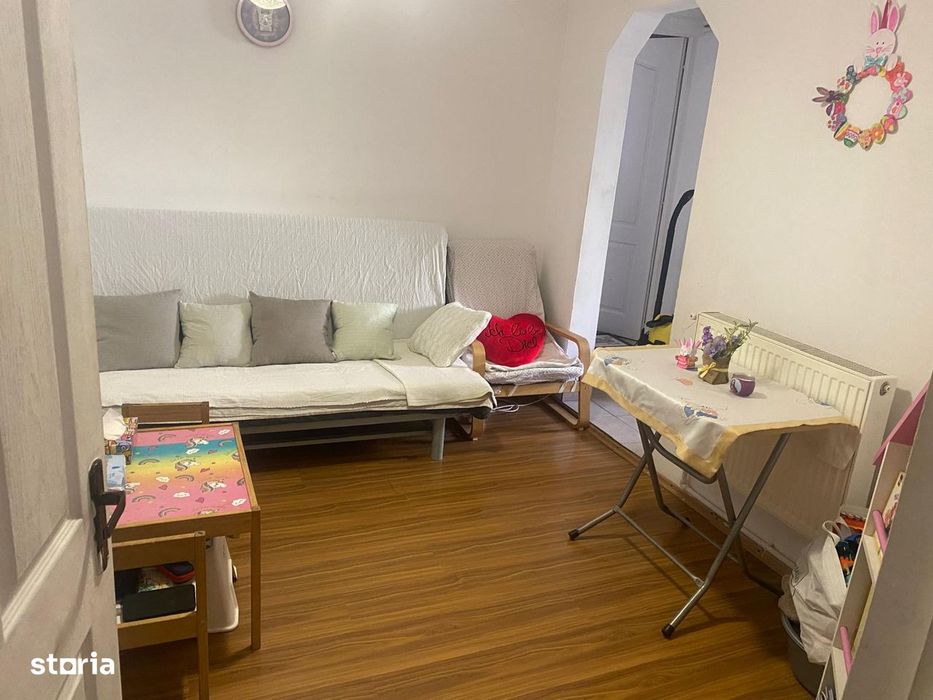 Apartament in vila interbelica, curte, strada linistita Tineretului