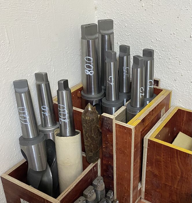 Сверло. Свёрла по металлу. Метчики. Плашки. Лерки.