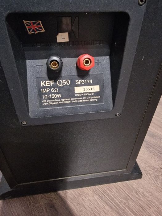 Boxe podea KEF Q50