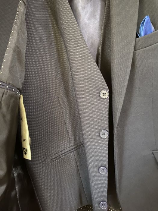 Sacou barbati si vesta